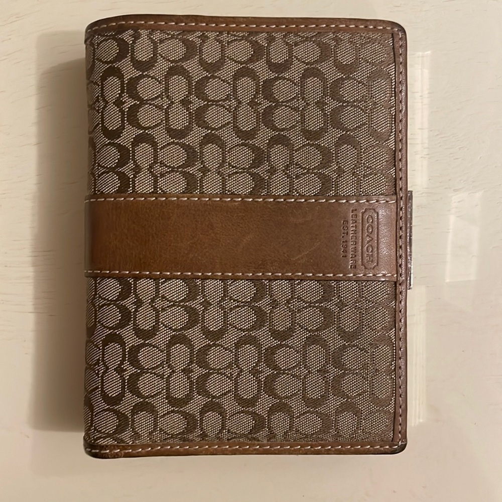 Coach wallet